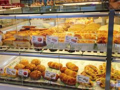 面包甜点陈列柜-御蝶坊KNAC(西荟城店)