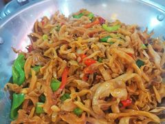 干锅河蚌-涵家味土菜馆·徽州一绝臭鳜鱼(三河古镇店)