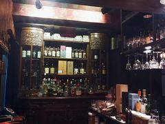 -DM Distiller & Mixologist Whisky Cocktail Bar