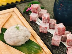 -湊湊火锅·茶憩(南京东路悦荟店)