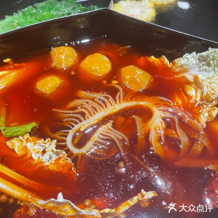 今天在广州把重庆火锅吃撑了，超满足