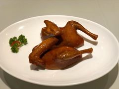 烤乳鸽-利苑酒家(华熙国际店)