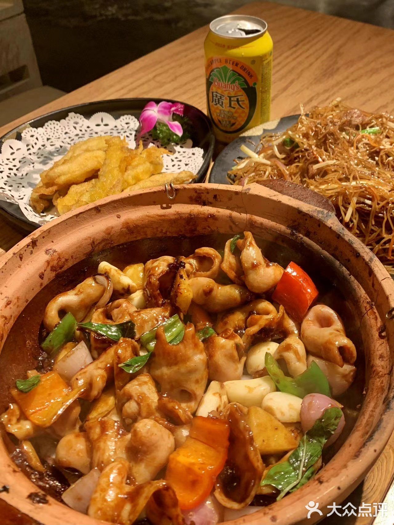 广州宵夜好去处 | 首选天宝食坊蚝啫大排档.. 