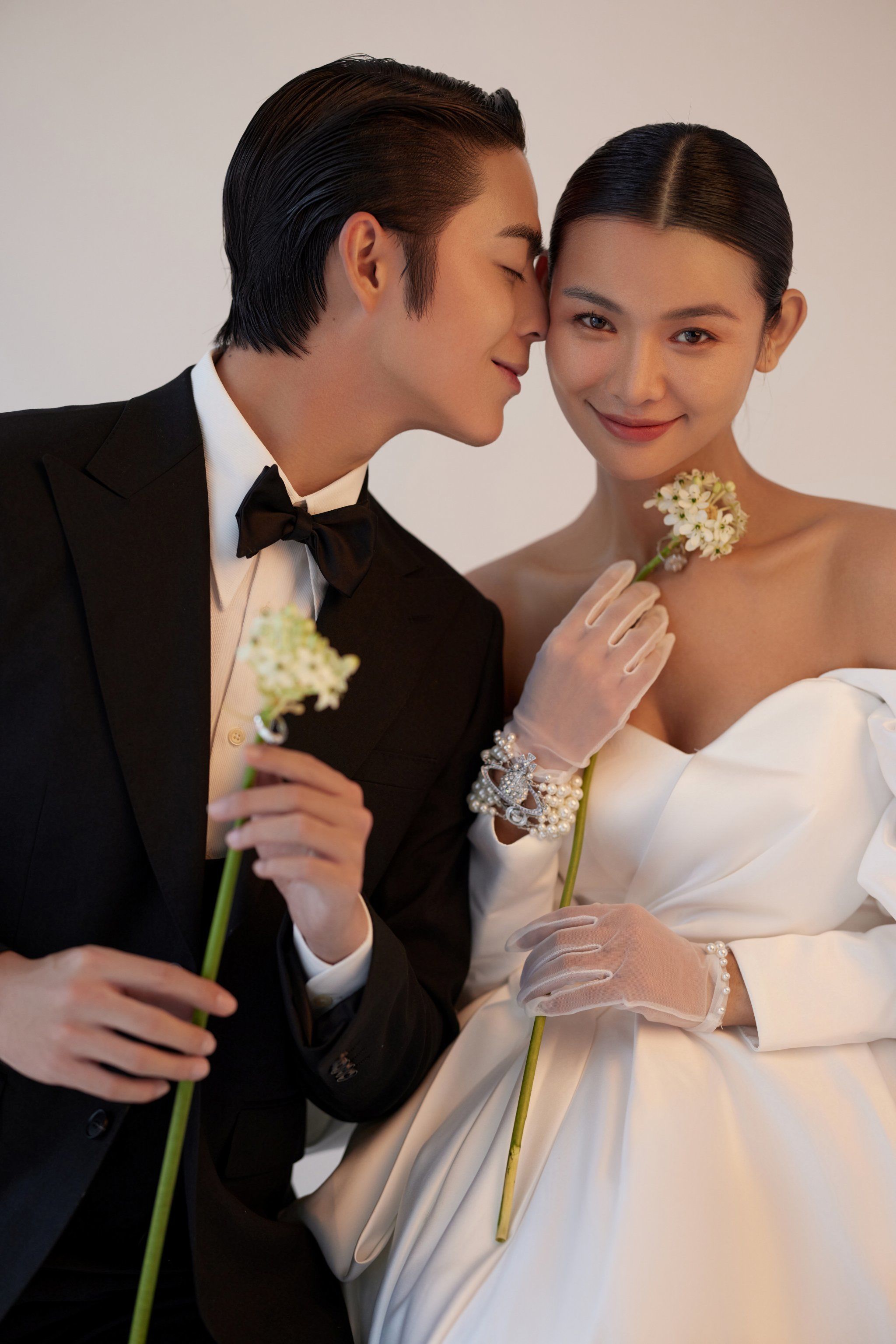 光影主白纱婚纱照氛围感简直绝了