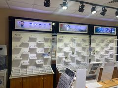 -MiRi眼镜·蔡司·星趣控·尼康控优点视觉合作店(南京东路店)