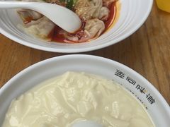 -弄堂咪道-饭香·面香·馄饨香(汇锦广场店)