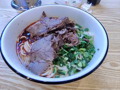 -德元兰州纯汤牛肉面