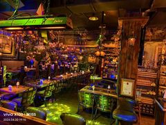 -旅行者酒吧(吉林财富购物广场店)