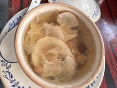 南北杏海底椰炖猪展-達揚原味燉品(文明路店)