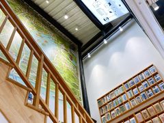 -猫的天空之城概念书店(杭州南宋御街店)