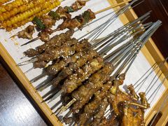 -老蚌埠烤串·新派烧烤·油边王(工农路店)