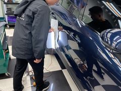 -鲨鱼皮汽车凹陷玻璃修复(静安店)