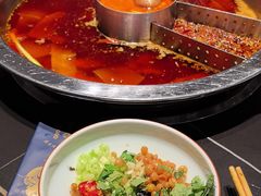 -味当家鱼头火锅.•甲鱼料理(金沙店)