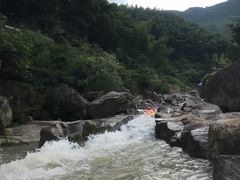 -虎啸峡漂流
