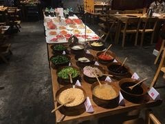 自助调料区-袁记串串香(梁家巷店)