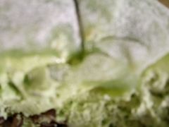 -蜜蜂小象·榴莲千层蛋糕(时代汇11栋店)