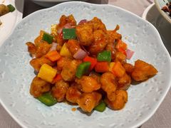 鲜果凤梨咕噜肉-希尔顿酒店-豫园中餐厅