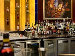 -龙虾酒吧扒房(宁波香格里拉店)
