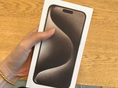 -Apple零售店(华贸购物中心店)