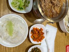 -南城香·饭香串香馄饨香(青年路店)
