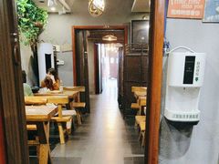 -万记麻辣烫国展总店