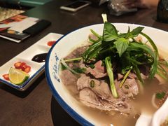-美奈小馆·越南料理(中航城君尚购物中心店)