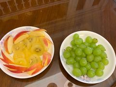 -爱的果实月嫂育婴师(世纪东方店)
