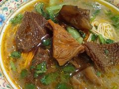 -金杨拉面王小吃面馆·牛三宝面·红烧牛肉粉