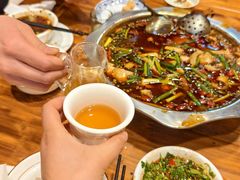 -乡土特色.冷锅鱼.牦牛肉汤锅