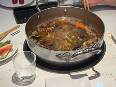 -七欣天香辣蟹火锅(闵行浦江欢乐颂店)