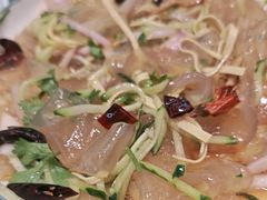 -鹤乡东北菜(崮山路店)