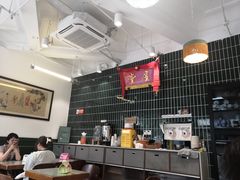 -堂屋糖水店(愚园店)