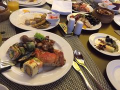 -南湖名都·景湖轩全日制餐厅·海鲜自助·东南亚风味·临湖而食