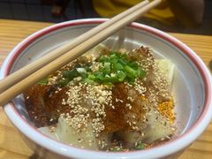 -八二小区抄手(龙湖上城天街店)