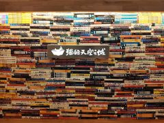 -猫的天空之城概念书店(杭州南宋御街店)