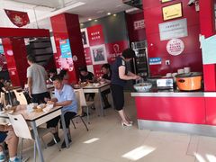 大堂-闫家驴肉老店(华电一校店)