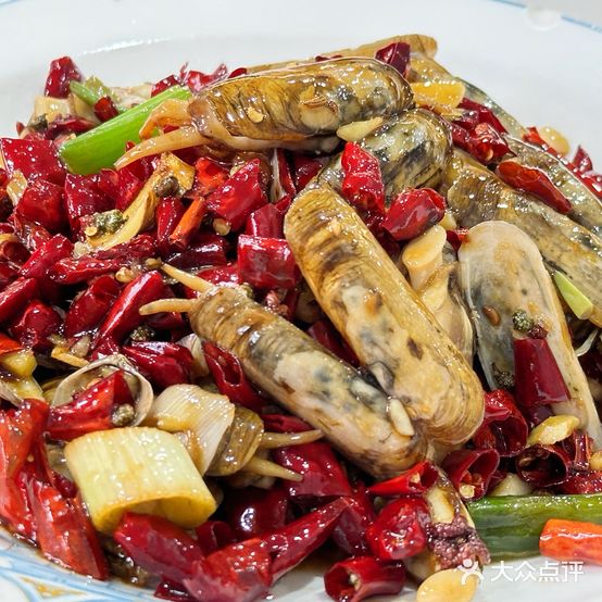 红浪漫炒鸡龙虾烧烤(惠苑小区店)