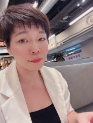 点击看大图 -八佰伴8008星级形象店