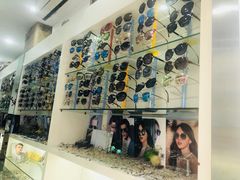 -利客来眼镜店(崂山百货店)