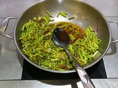 -塔城美食(塔城办事处店)