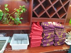 -食上东新街美食街区(民乐新都会店)