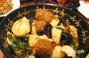 Egg White Braised Pork Balls