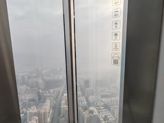 -平安金融中心云际观光层