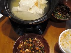 -重庆石磨豆花庄(乔庄店)