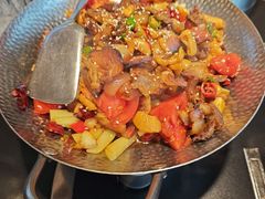 -老唐三下锅 ·张家界地标美食(溪布街店)