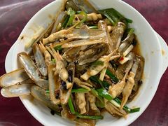 -霞涌市场海鲜摆卖区