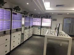 -造寸眼镜·蔡司官方授权店(东门店)