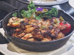 烟熏果木鸡腿肉-C&R西班牙餐厅