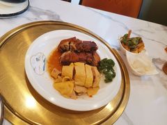 -品粤居港式打边炉·广式烧腊(西安路福佳新天地店)