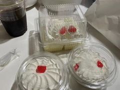 -红宝石·鲜奶小方·海派西点房(丰庄店)